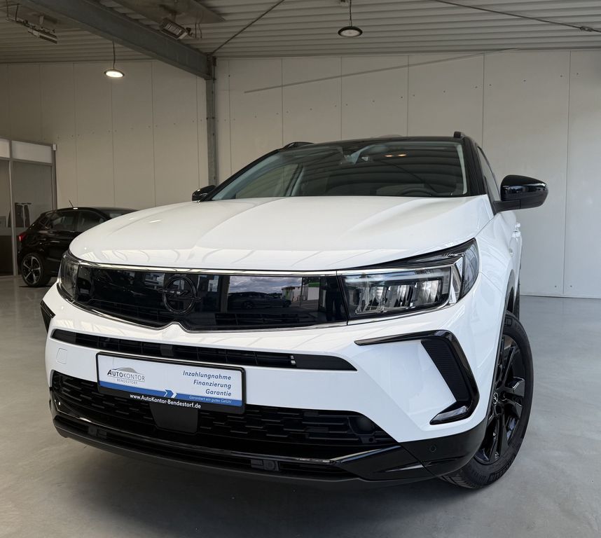 Opel GRANDLAND (X) 2024 г. Белый, пробег 43310 км