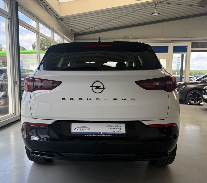 Opel GRANDLAND (X) 2024 г. Белый, пробег 43310 км