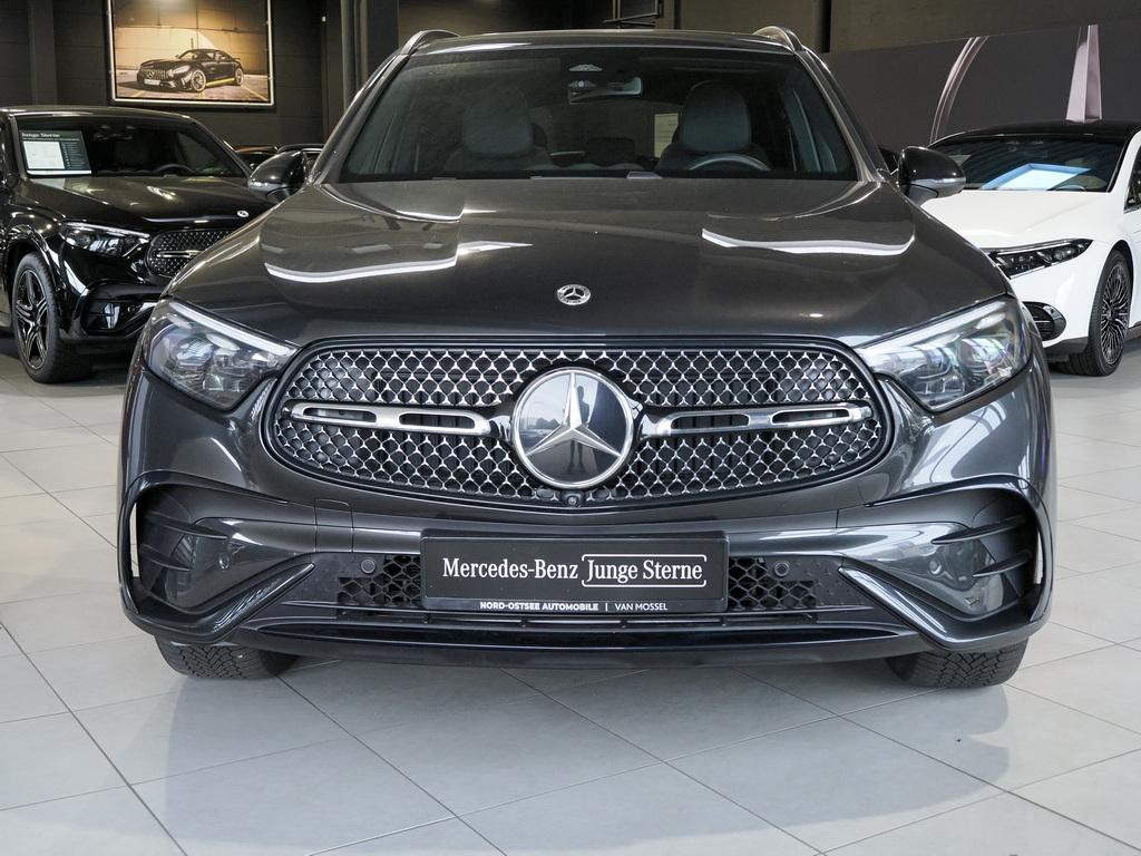 Mercedes-Benz GLC 220 2025 г. Серый, пробег 14173 км