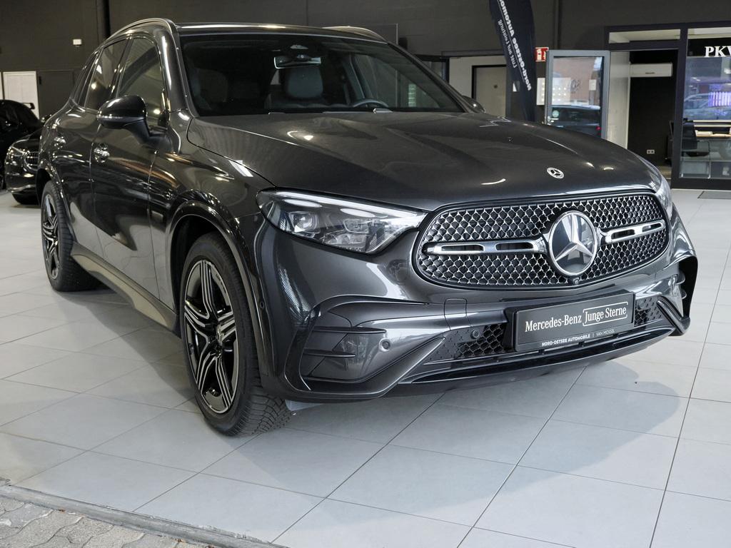 Mercedes-Benz GLC 220 2025 г. Серый, пробег 14173 км