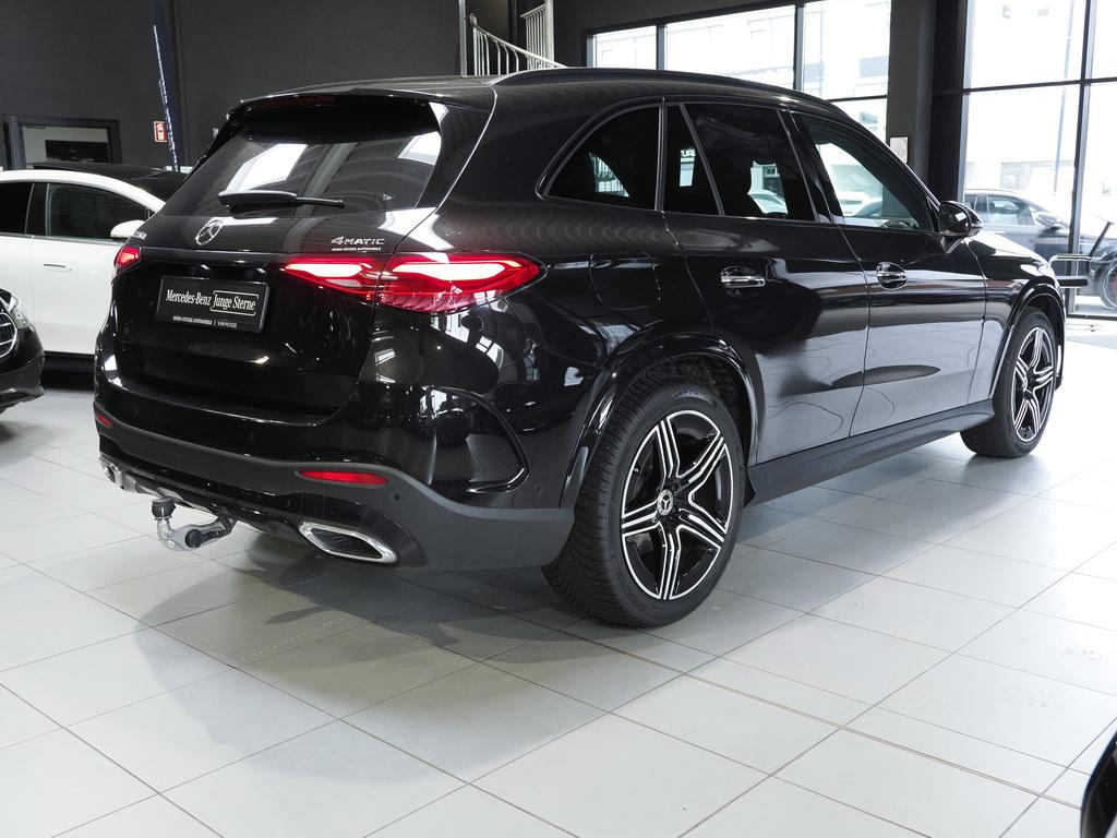 Mercedes-Benz GLC 220 2026 г. Чёрный, пробег 16133 км