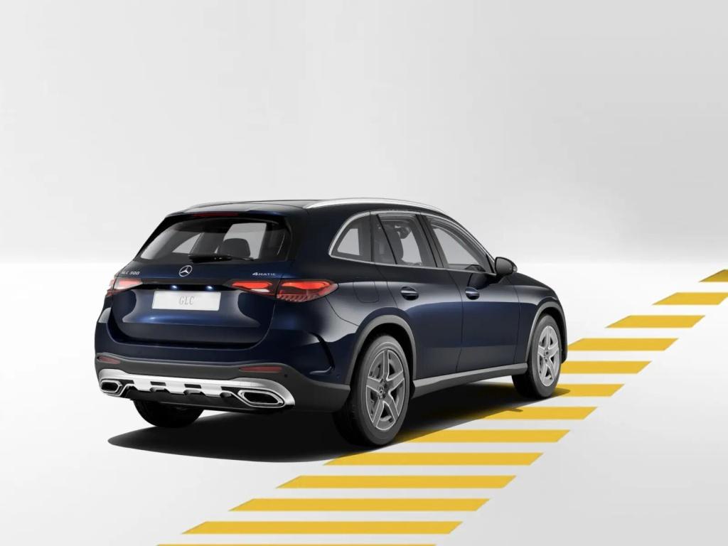 Mercedes-Benz GLC 300 2023 г. Синий, пробег 38340 км