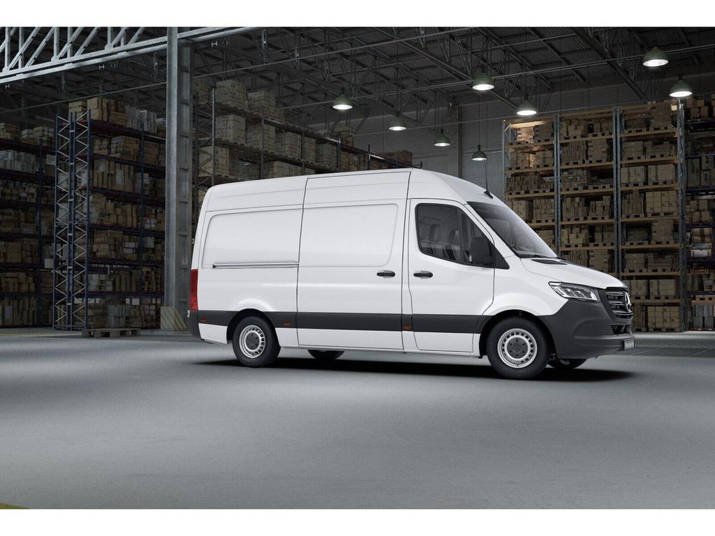 Mercedes-Benz SPRINTER 2024 г. Белый, пробег 45972 км