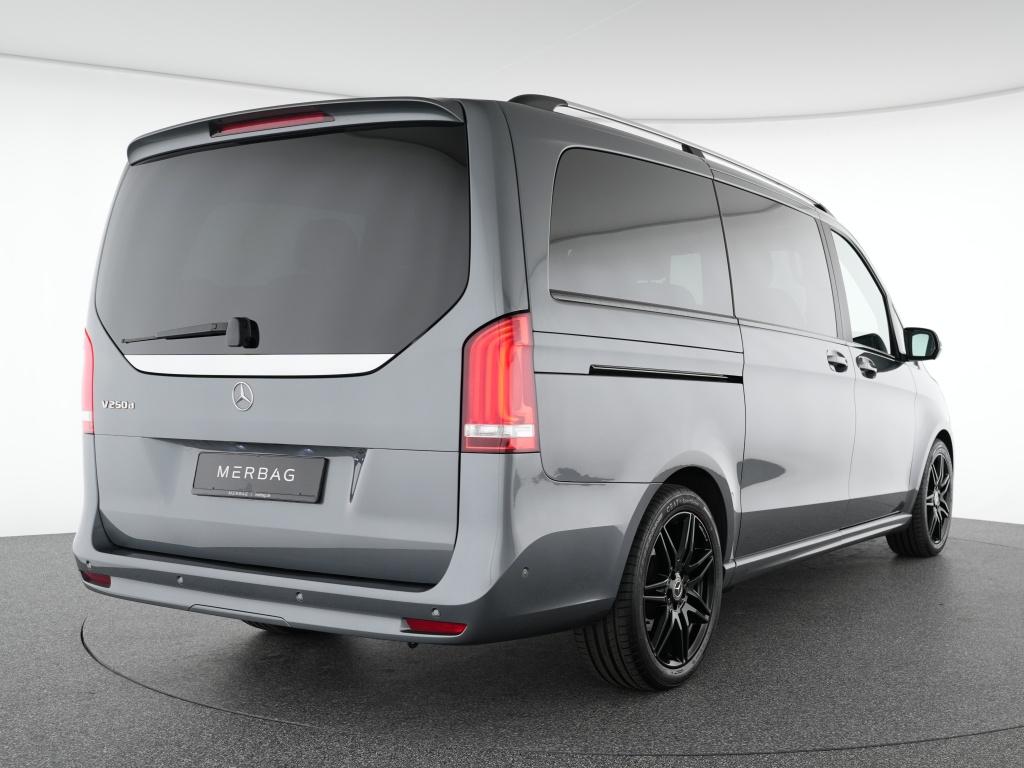 Mercedes-Benz V 250 2022 г. Серый, пробег 39995 км