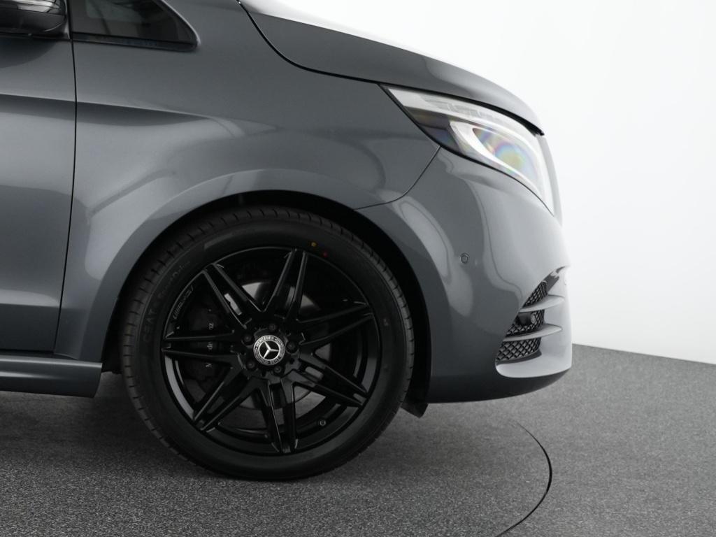 Mercedes-Benz V 250 2022 г. Серый, пробег 39995 км