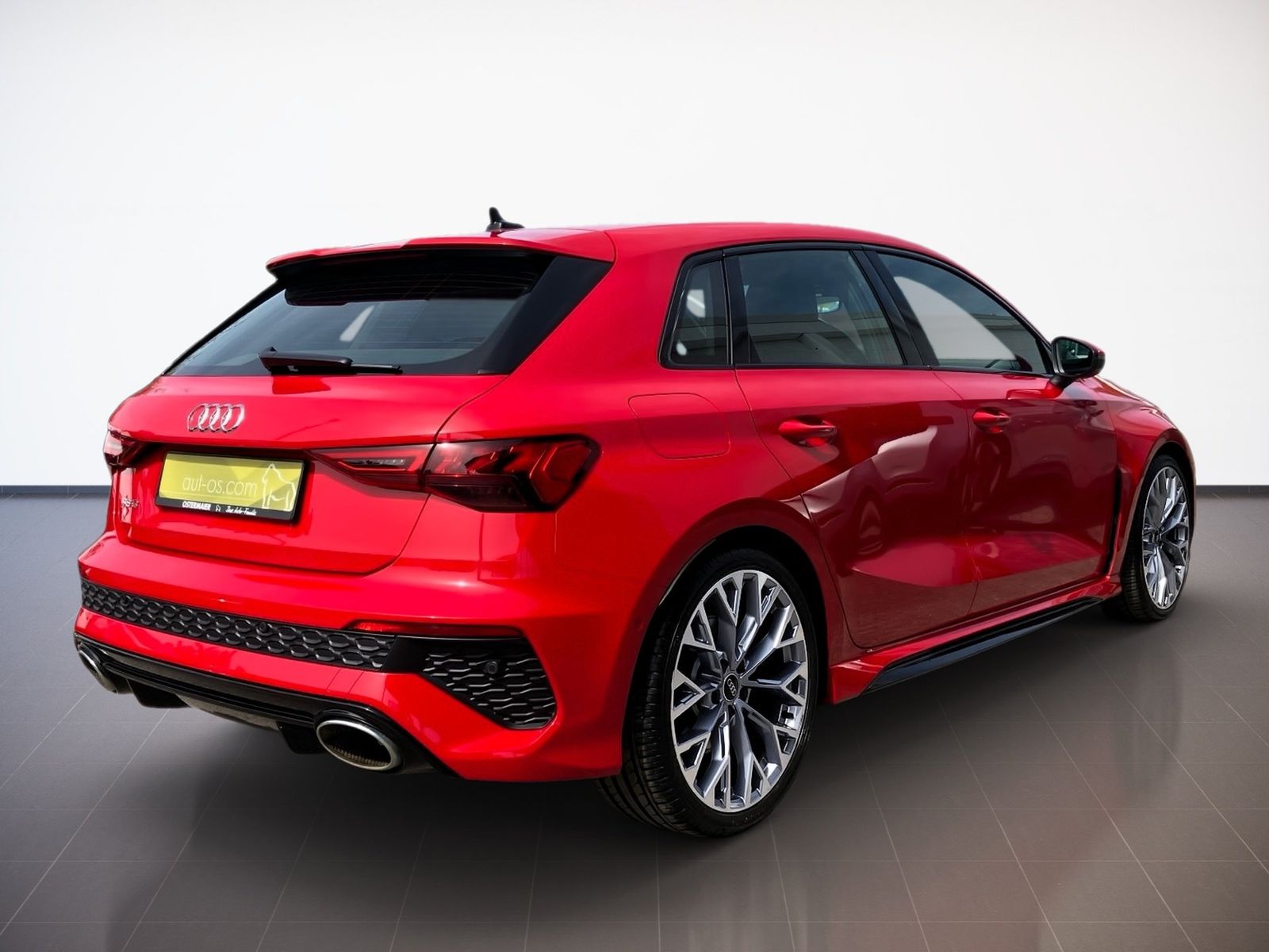 Audi RS3 2022 г. Красный, пробег 44430 км