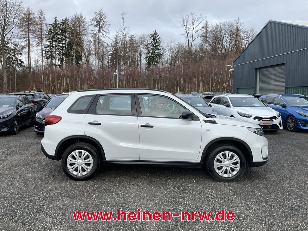 Suzuki Vitara 2021 г. Белый, пробег 34535 км