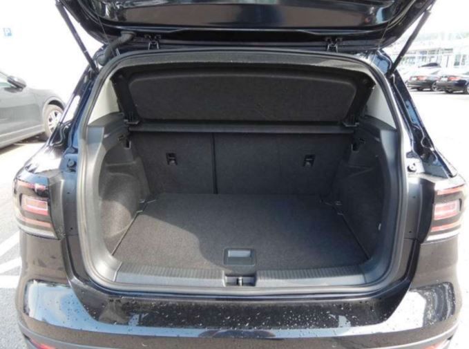 Volkswagen T-Cross 2023 г. Чёрный, пробег 50250 км