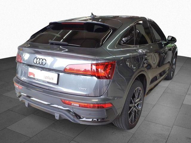 Audi Q5 2022 г. Серый, пробег 47414 км