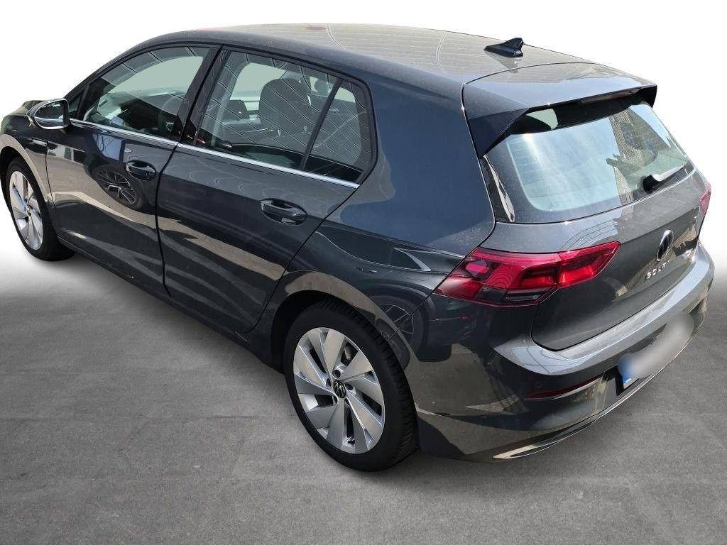 Volkswagen Golf 2024 г. Серый, пробег 7603 км
