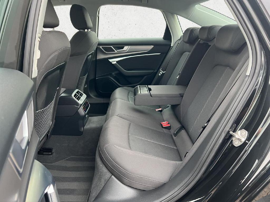 Audi A6 2022 г. Чёрный, пробег 35014 км