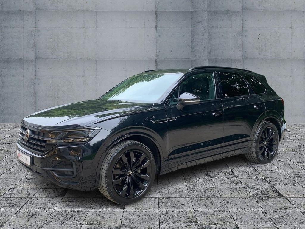 Volkswagen Touareg 2021 г. Чёрный, пробег 53200 км