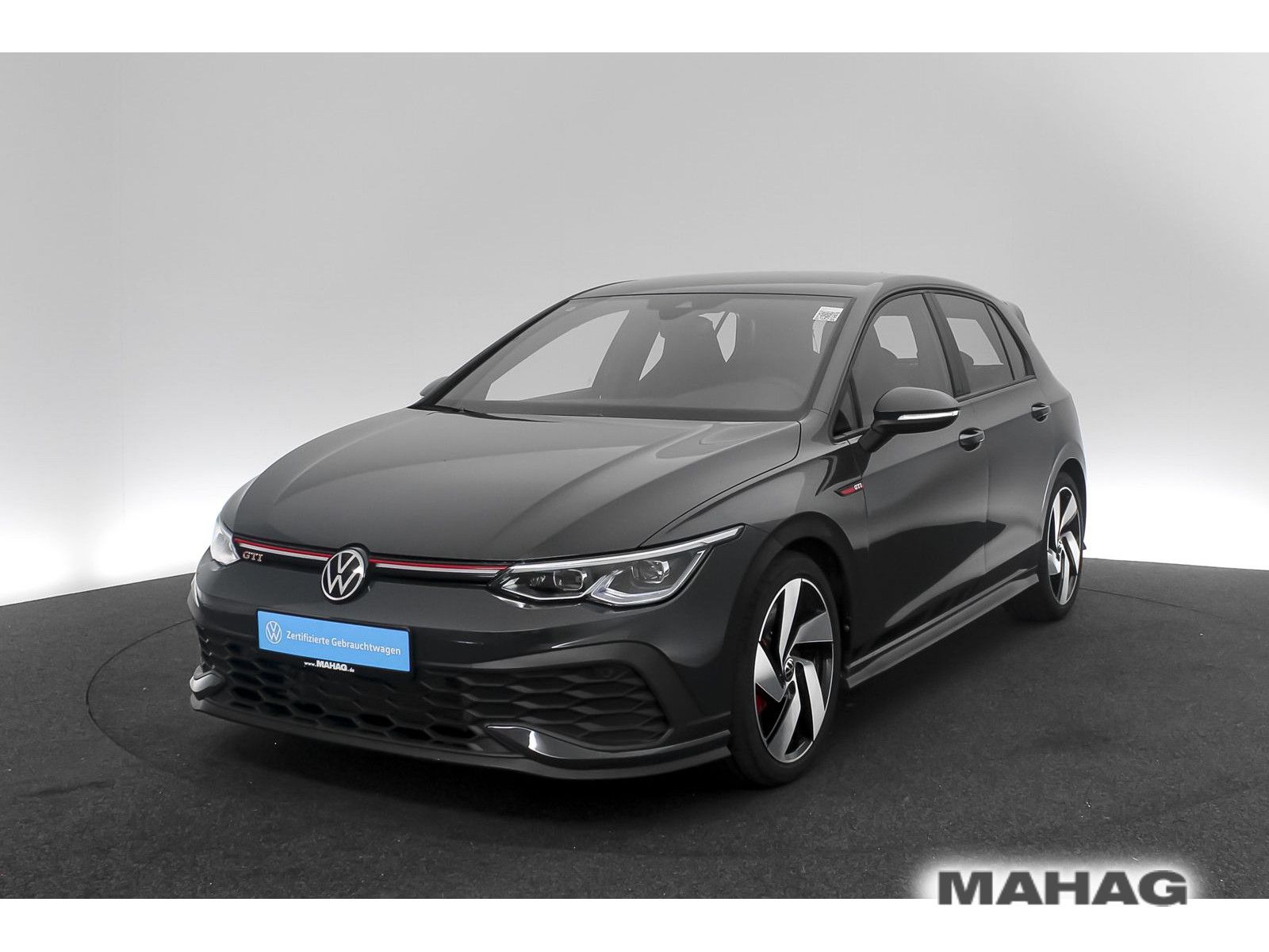 Volkswagen Golf 2024 г. Серый, пробег 17138 км