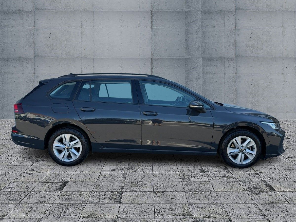Volkswagen Golf 2024 г. Серый, пробег 18864 км