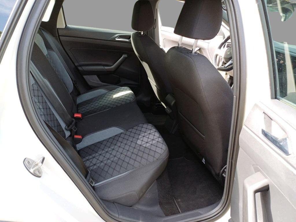 Volkswagen Taigo 2022 г. Серый, пробег 42081 км