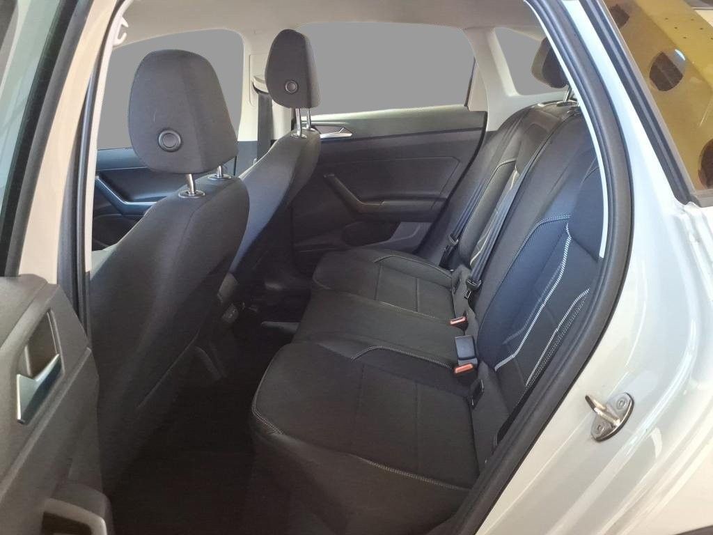 Volkswagen Taigo 2022 г. Серый, пробег 40756 км