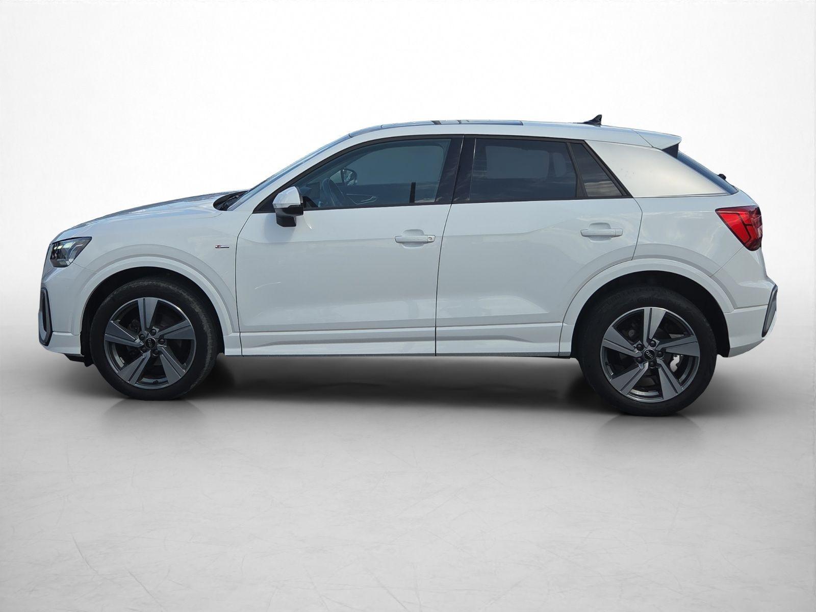 Audi Q2 2023 г. Белый, пробег 50260 км