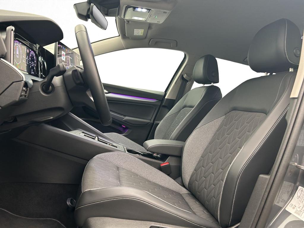 Volkswagen Golf 2025 г. Серый, пробег 20769 км