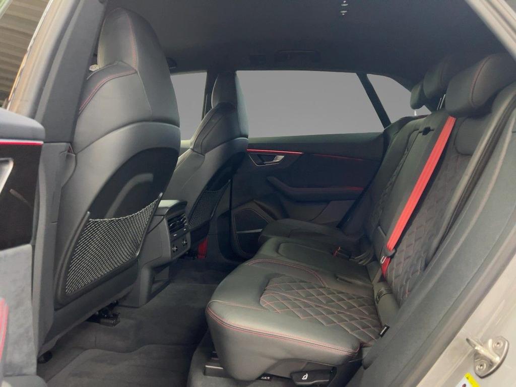 Audi SQ8 2023 г. Серый, пробег 47180 км