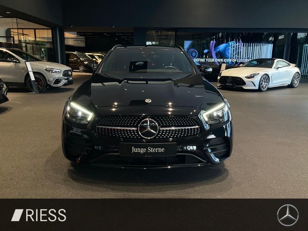 Mercedes-Benz E 200 2024 г. Чёрный, пробег 55272 км