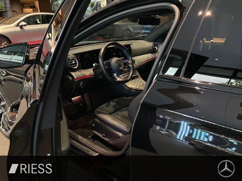 Mercedes-Benz E 200 2024 г. Чёрный, пробег 55272 км