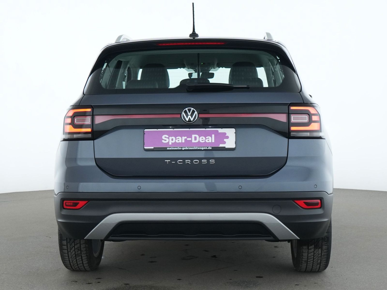 Volkswagen T-Cross 2022 г. Серый, пробег 37769 км