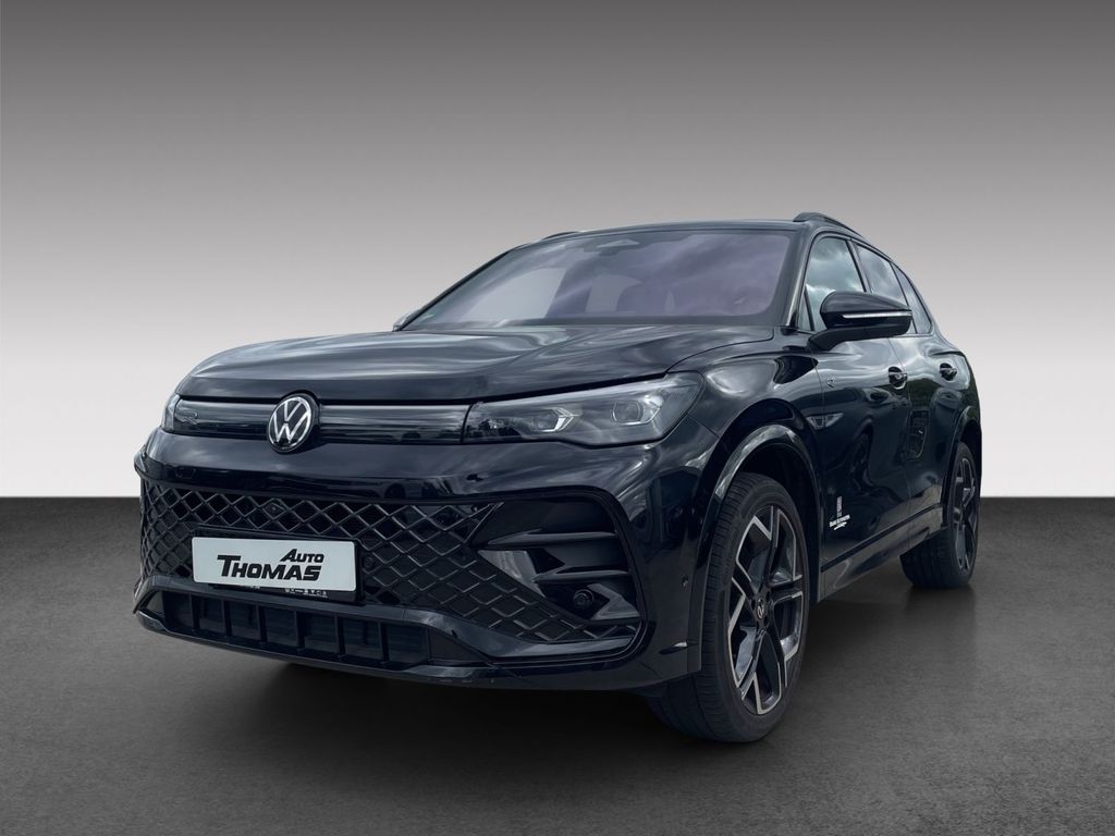 Volkswagen Tiguan 2024 г. Чёрный, пробег 39670 км