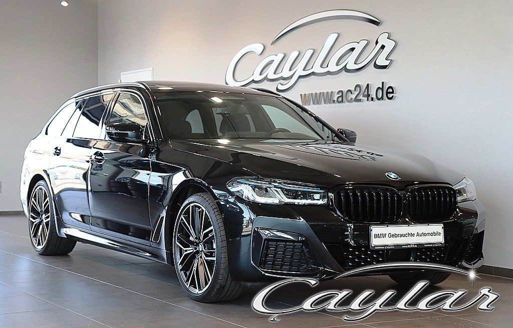 BMW 540 2022 г. Чёрный, пробег 54472 км