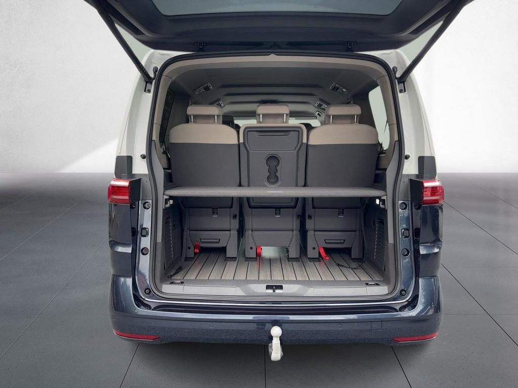 Volkswagen T7 MULTIVAN 2025 г. Синий, пробег 22435 км