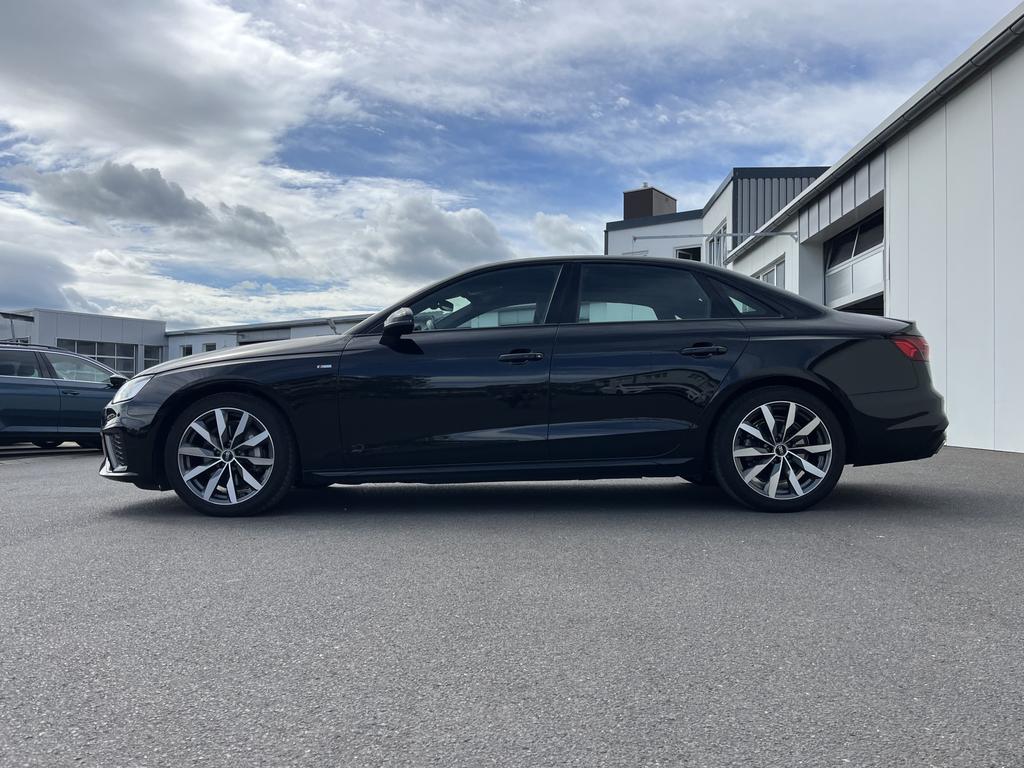 Audi A4 2023 г. Чёрный, пробег 57244 км