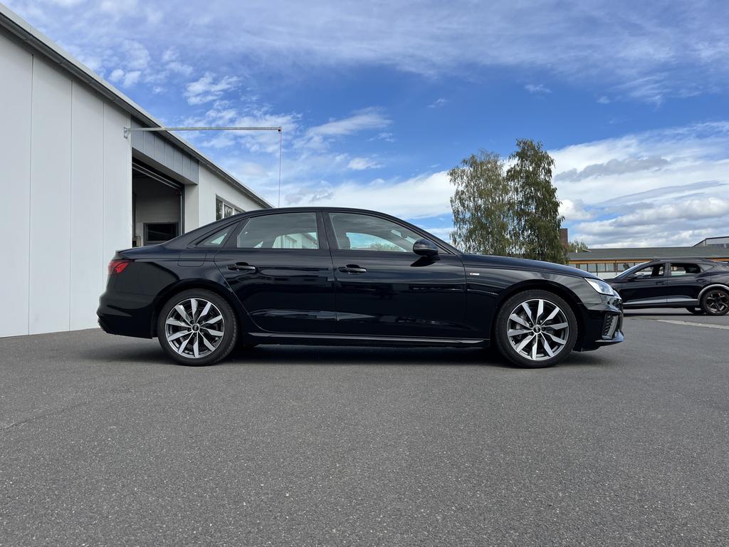 Audi A4 2023 г. Чёрный, пробег 57244 км