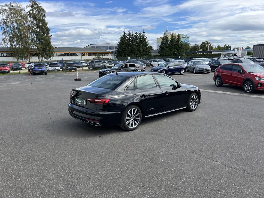 Audi A4 2023 г. Чёрный, пробег 57244 км