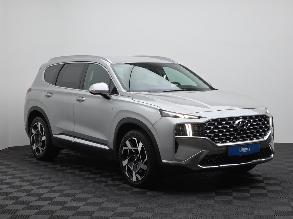 Hyundai Santa Fe 2023 г. Серебристый, пробег 50000 км