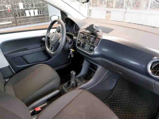 Volkswagen up! 2023 г. Белый, пробег 47580 км