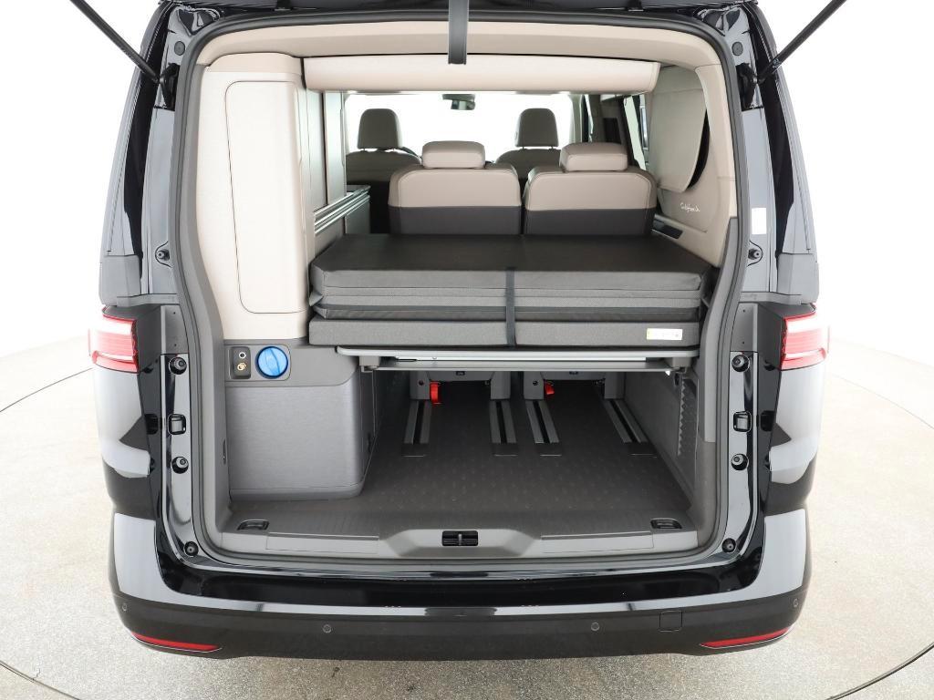 Volkswagen T7 CALIFORNIA 2025 г. Чёрный, пробег 6600 км