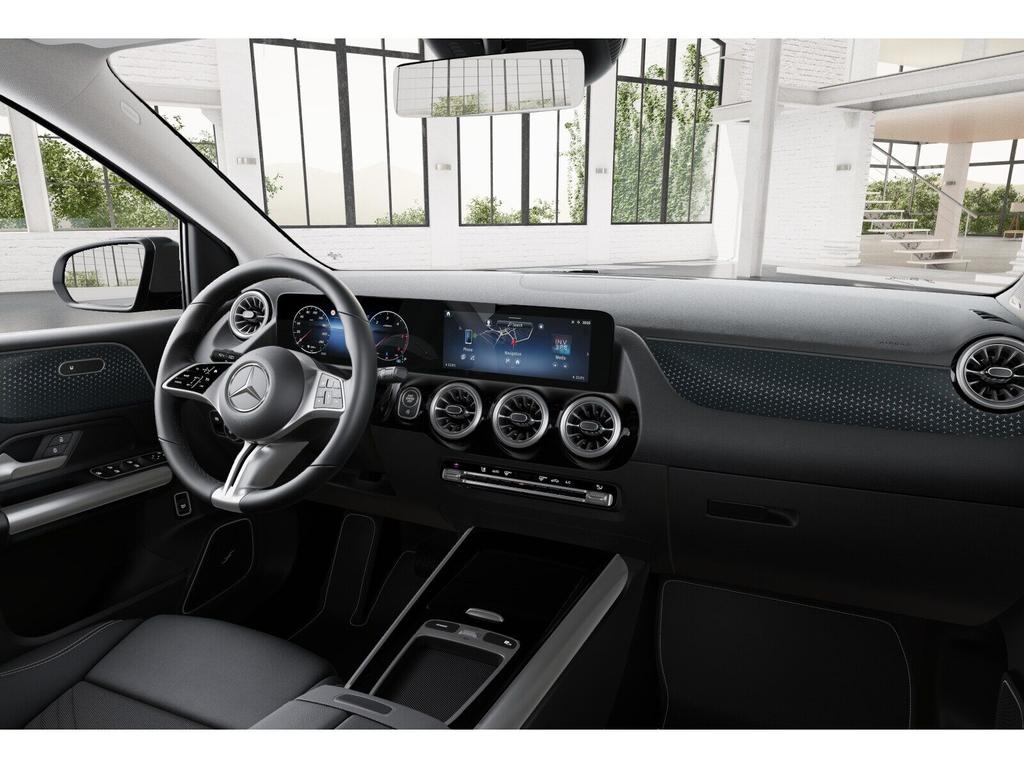 Mercedes-Benz B 200 2023 г. Чёрный, пробег 55118 км