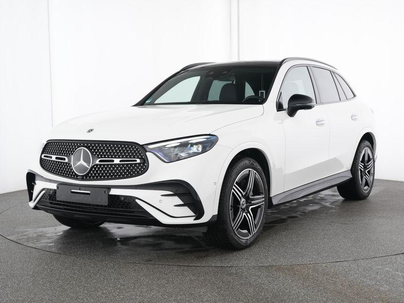 Mercedes-Benz GLC 300 2025 г. Белый, пробег 21281 км