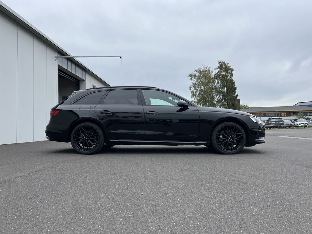 Audi A4 2022 г. Чёрный, пробег 56645 км