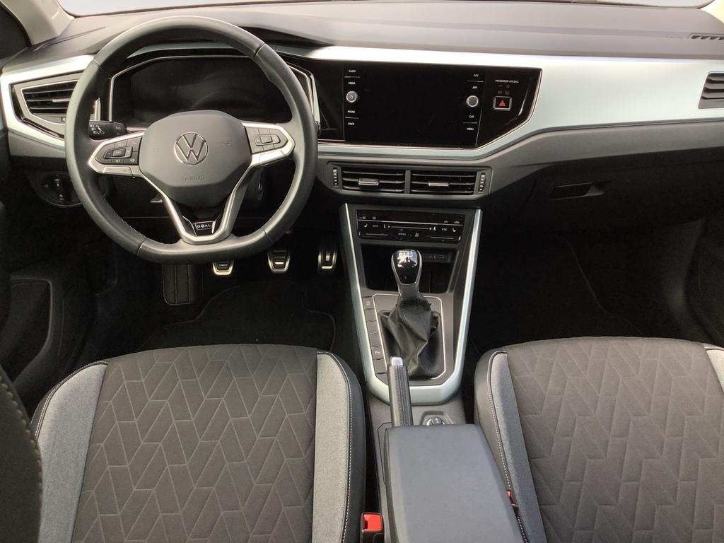 Volkswagen Polo 2025 г. Чёрный, пробег 27526 км