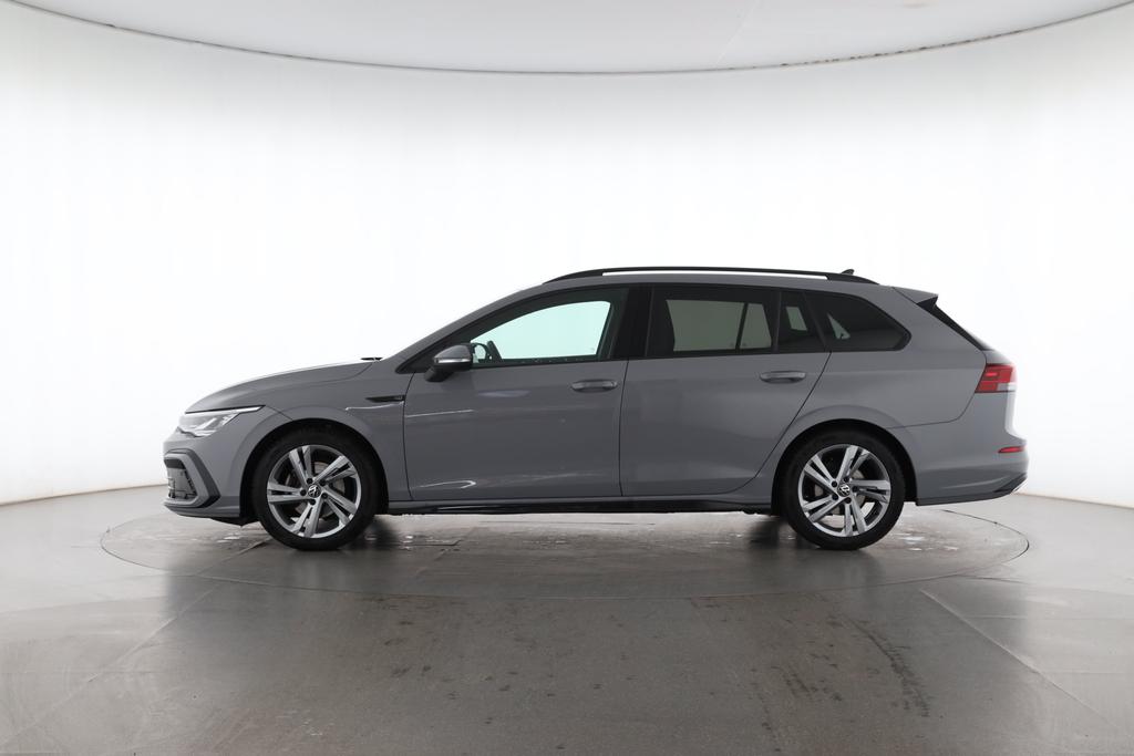 Volkswagen Golf 2023 г. Серый, пробег 32716 км