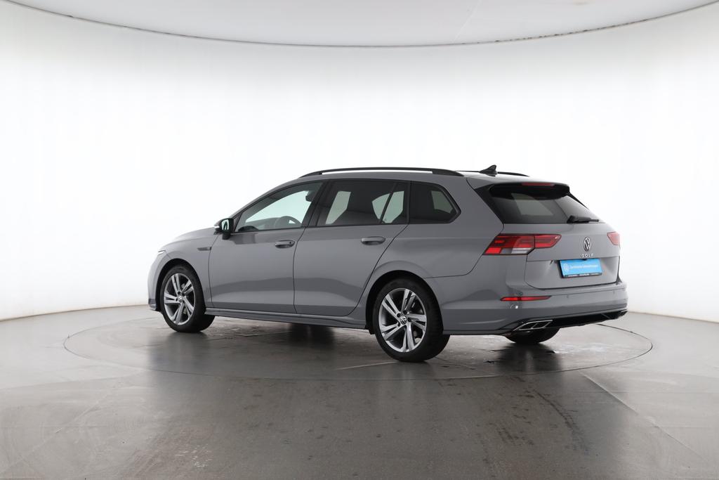 Volkswagen Golf 2023 г. Серый, пробег 32716 км