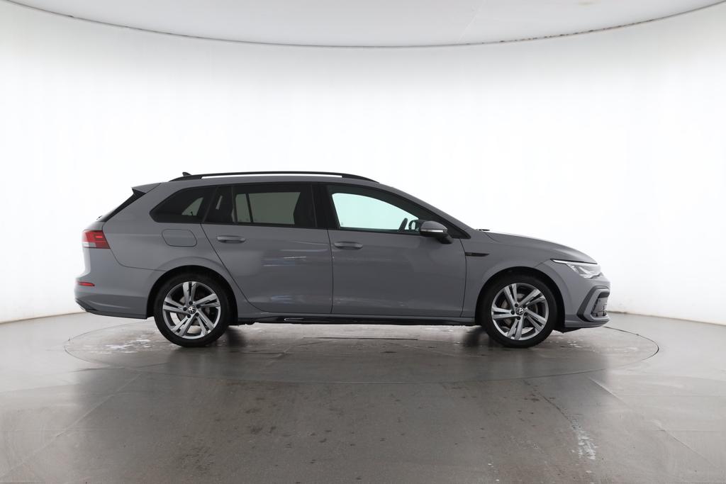 Volkswagen Golf 2023 г. Серый, пробег 32716 км