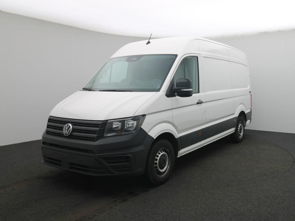 Volkswagen CRAFTER 2025 г. Белый, пробег 37400 км