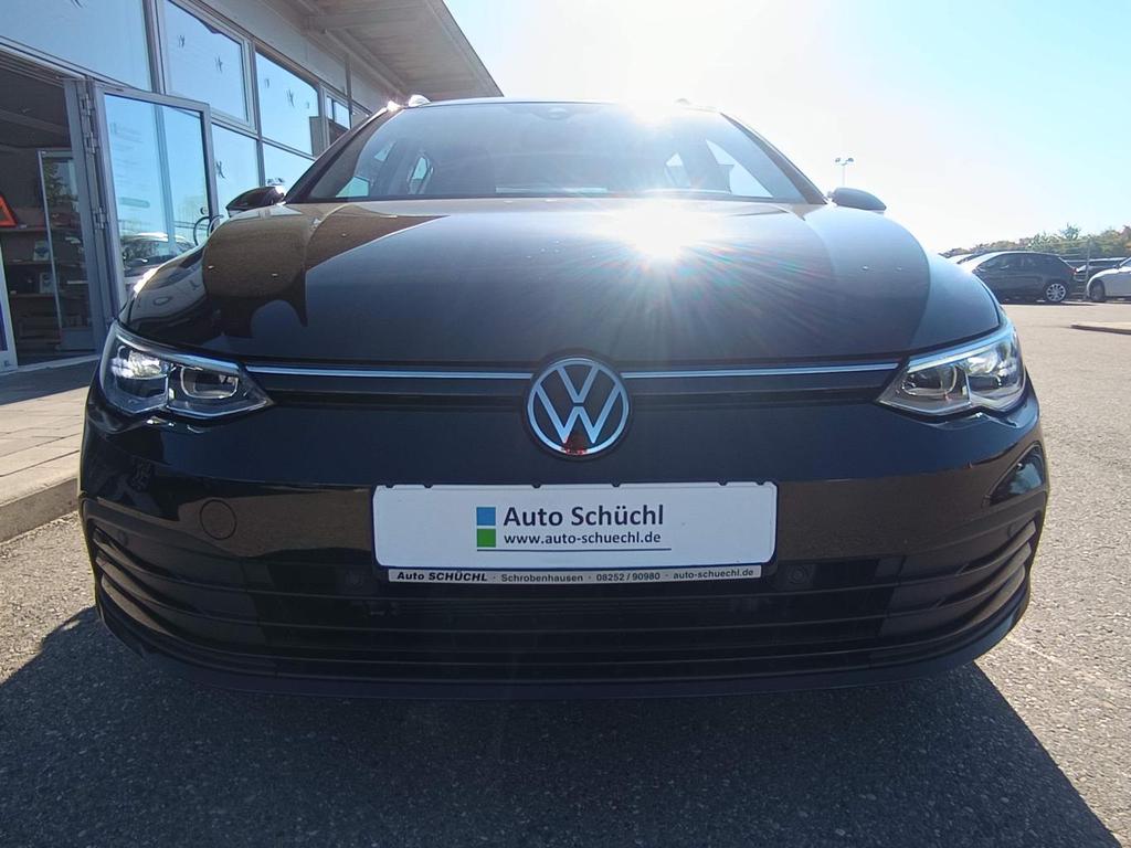 Volkswagen Golf 2023 г. Чёрный, пробег 39480 км