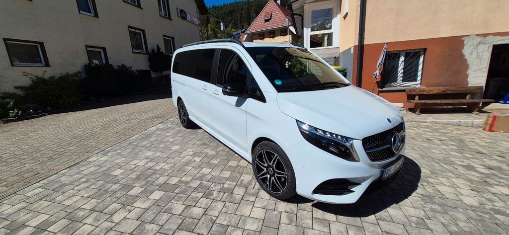 Mercedes-Benz V 300 2024 г. Белый, пробег 46200 км