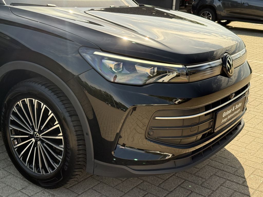 Volkswagen Tiguan 2025 г. Чёрный, пробег 25514 км