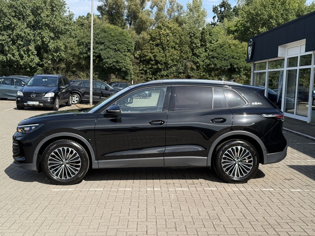 Volkswagen Tiguan 2025 г. Чёрный, пробег 25514 км