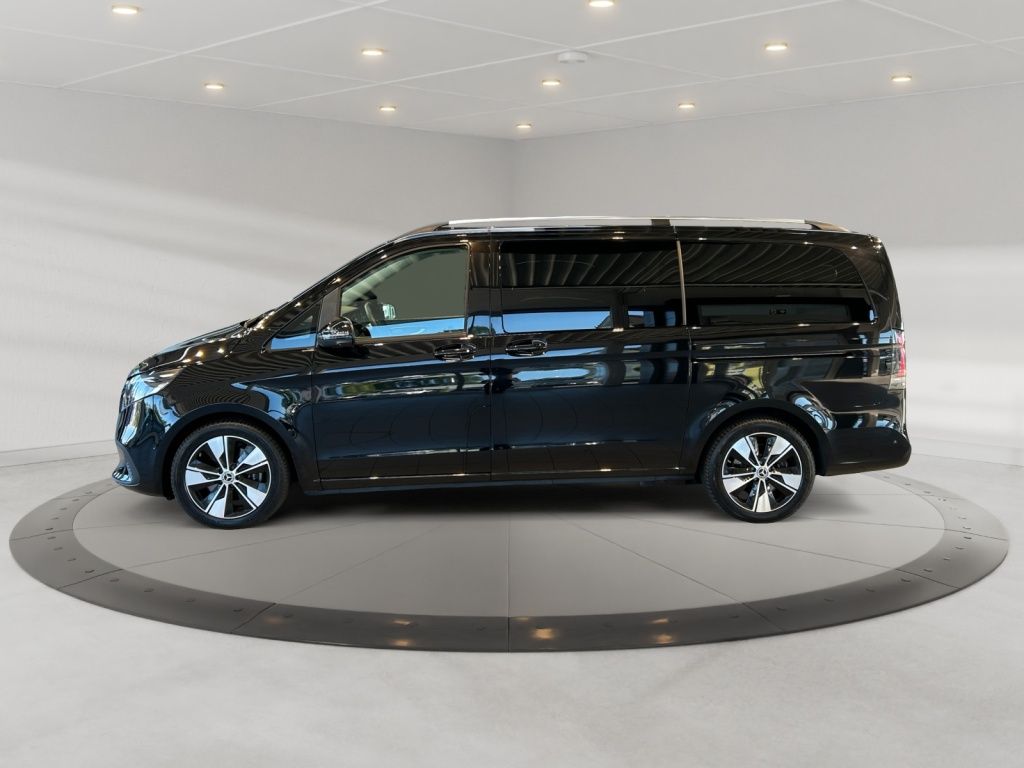 Mercedes-Benz V 300 2025 г. Чёрный, пробег 18913 км