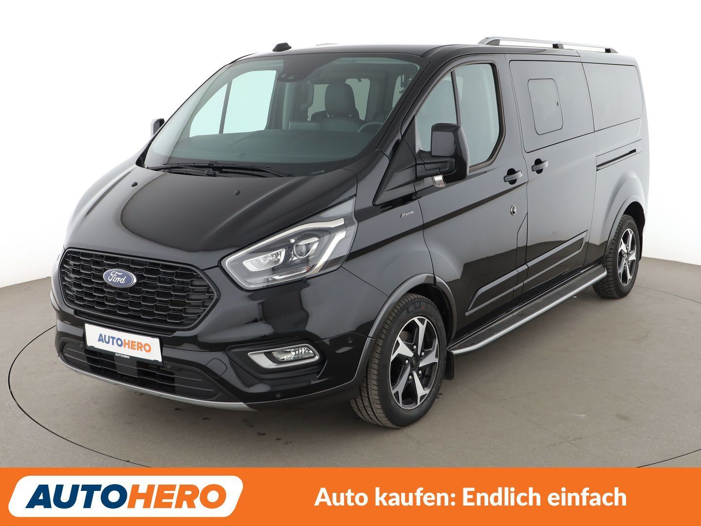 Ford Tourneo Custom 2022 г. Чёрный, пробег 45795 км