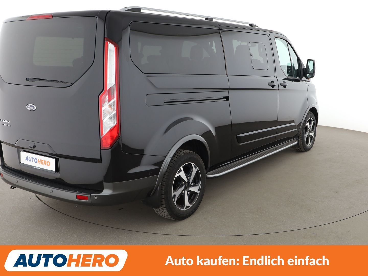Ford Tourneo Custom 2022 г. Чёрный, пробег 45795 км